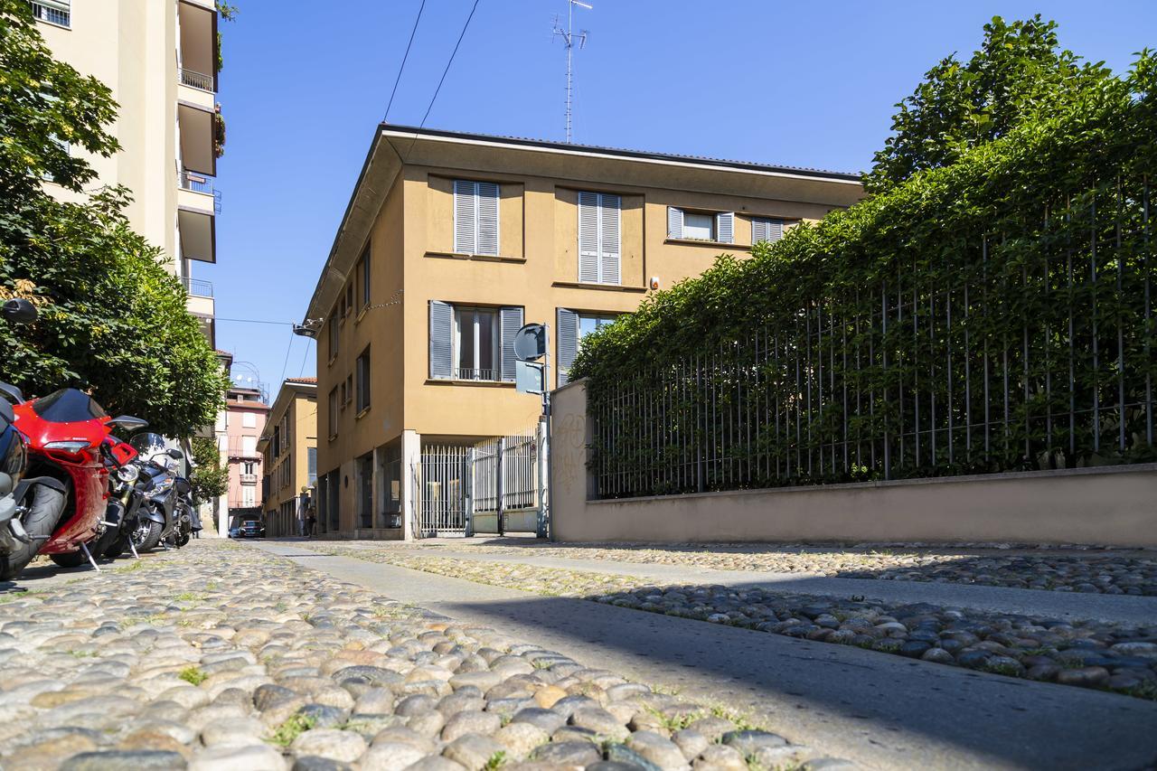 Residenza Cornaggia Apartment Milan Exterior photo